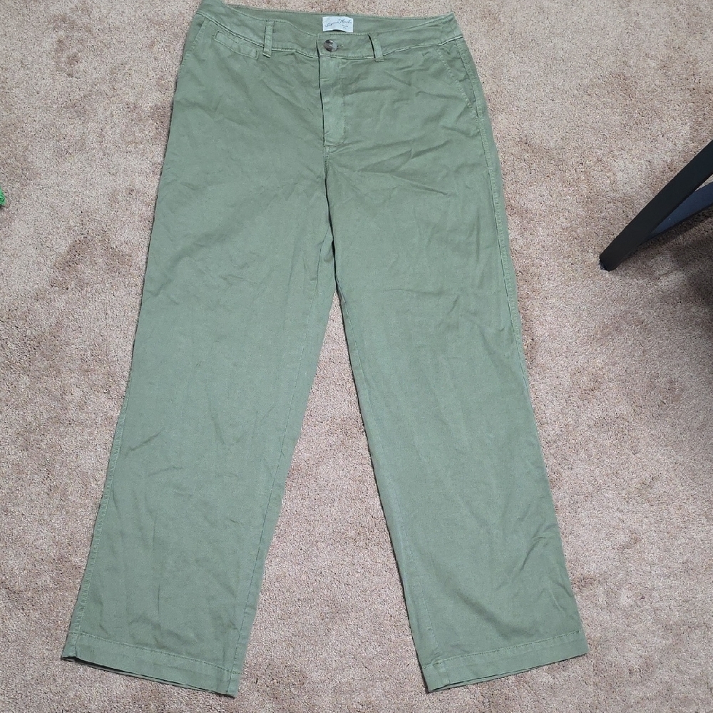 Womens Green Casual Pants